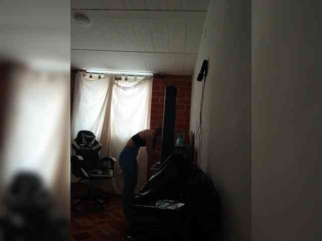 RevySadashiTrue webcam