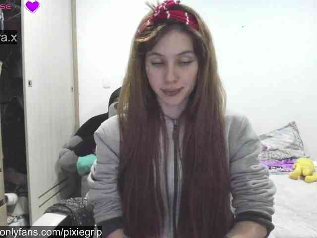 RevySadashiTrue webcam