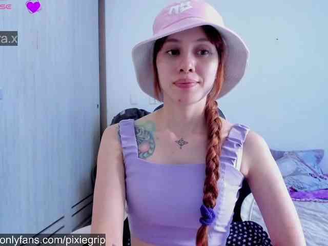 RevySadashiTrue webcam