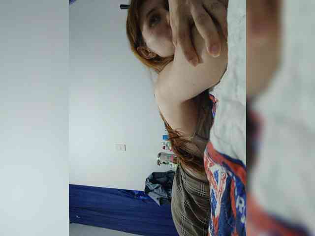 RevySadashiTrue webcam