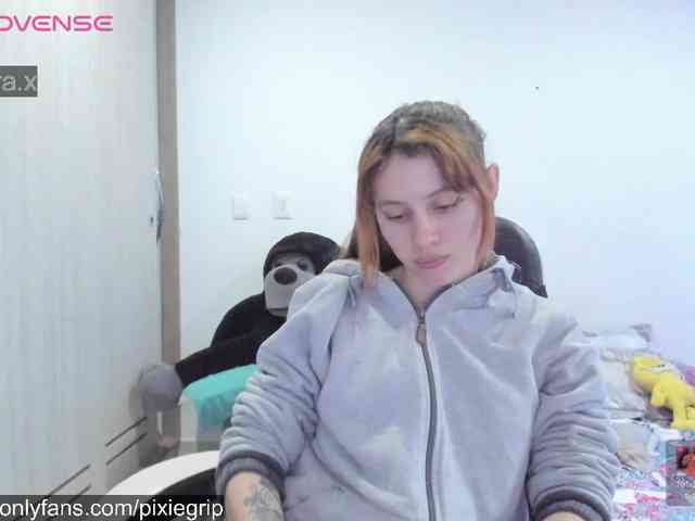 RevySadashiTrue webcam