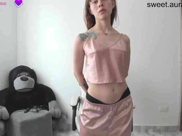 RevySadashiTrue webcam