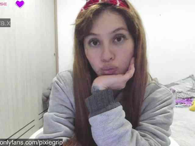 RevySadashiTrue webcam