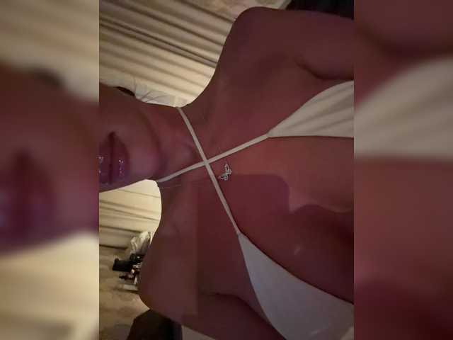 Two-loves1 live webcam show