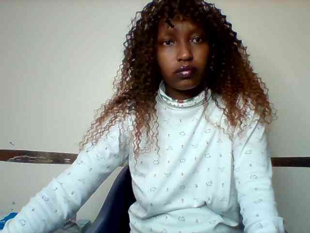 Sexyred-4 webcam