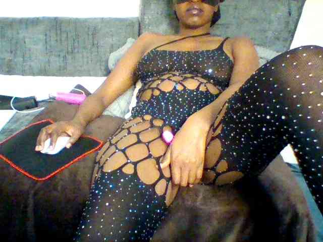 Sexyred-4 webcam