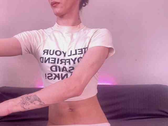 VitaHoins Live Webcam on BongaCams