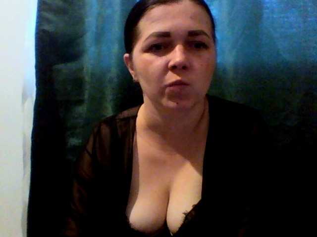 Vitalina272127 live cam on BongaCams