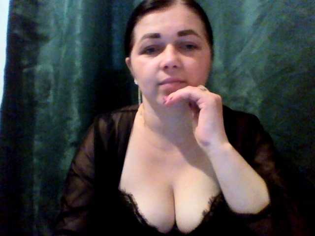 Vitalina272127 live cam on BongaCams