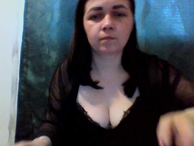 Vitalina272127 live cam on BongaCams