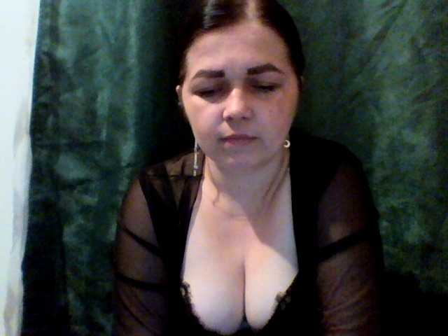 Vitalina272127 live cam on BongaCams