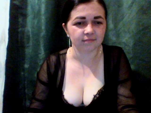 Vitalina272127 live cam on BongaCams
