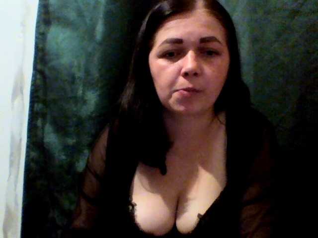 Vitalina272127 live cam on BongaCams