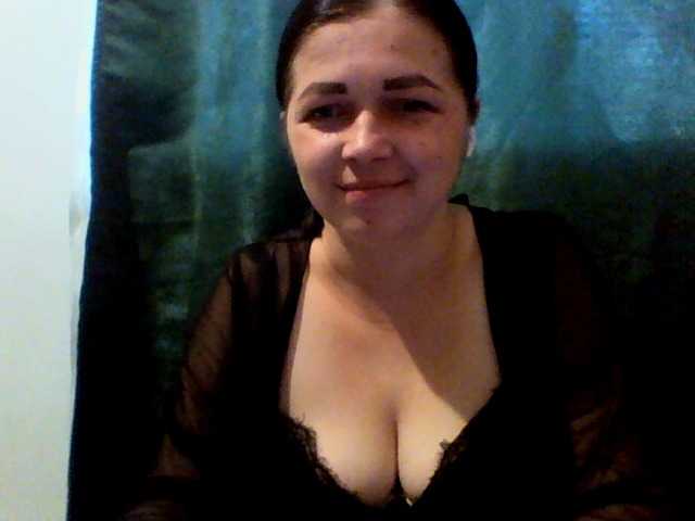 Vitalina272127 live cam on BongaCams