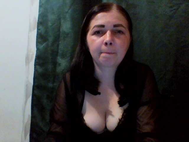 Vitalina272127 live cam on BongaCams