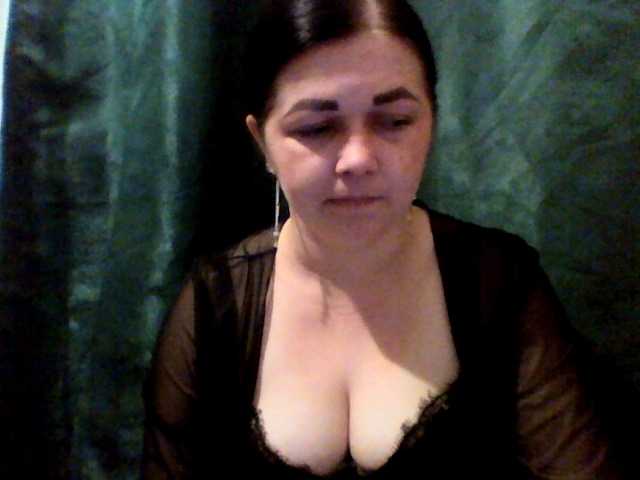 Vitalina272127 live cam on BongaCams