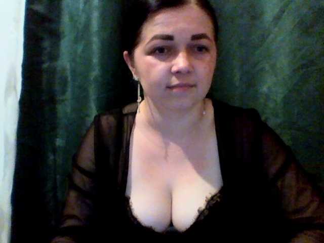 Vitalina272127 live cam on BongaCams