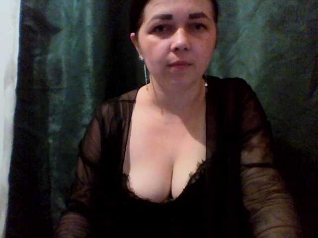 Vitalina272127 live cam on BongaCams