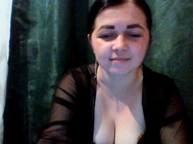 Vitalina272127 live cam on BongaCams