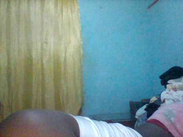 Njeee76 webcam