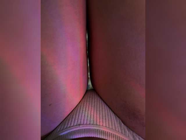 Kis-myr26 Live Cam on BongaCams