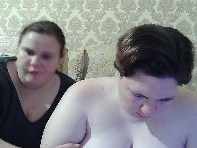 HollyXEva