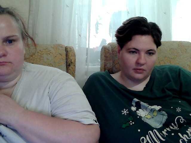 HollyXEva