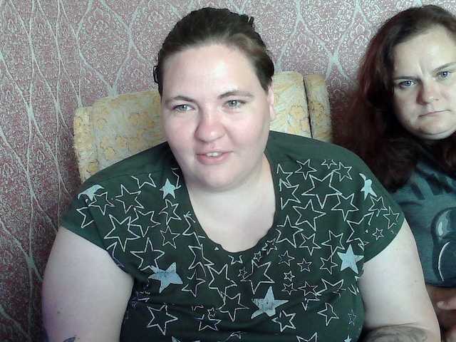 HollyXEva
