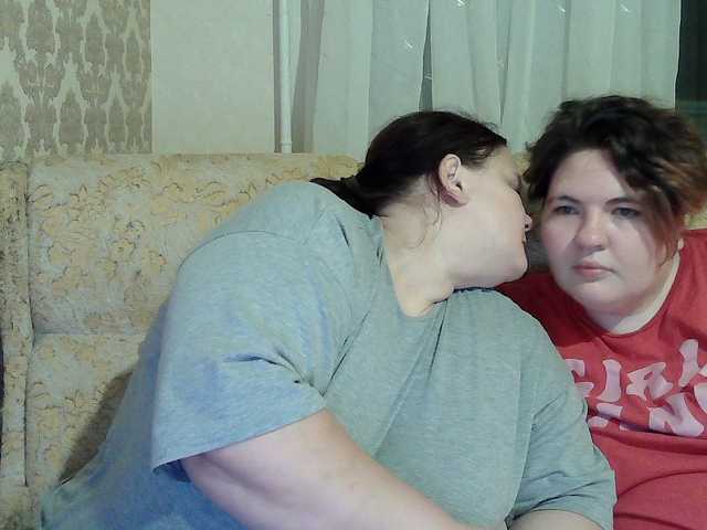 HollyXEva
