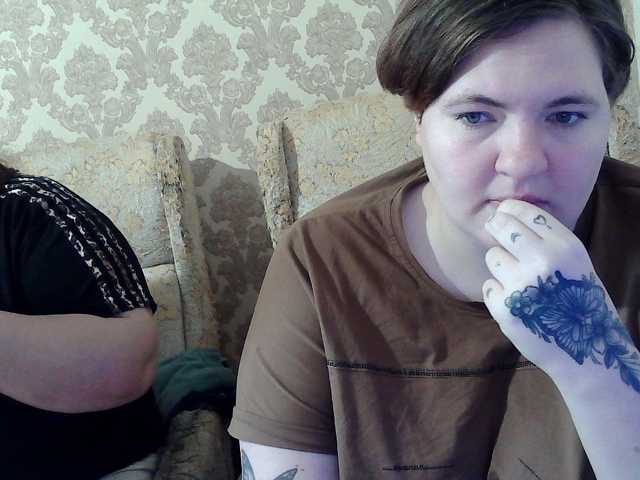 HollyXEva live cam on BongaCams