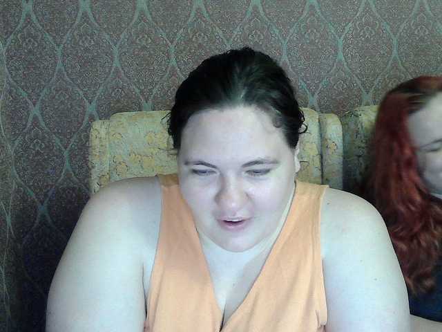 hollyxeva online