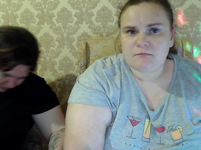 HollyXEva