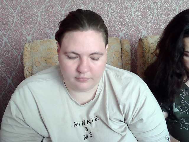 HollyXEva
