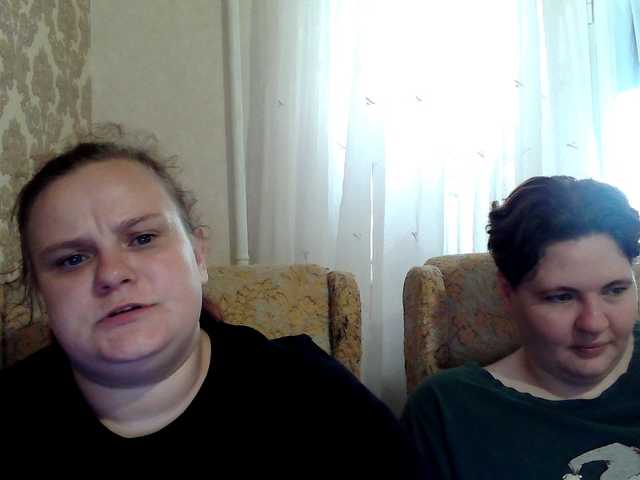 HollyXEva