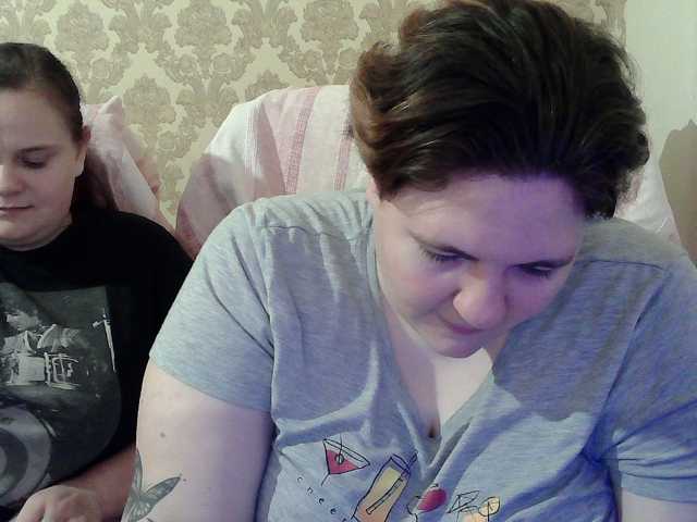 HollyXEva
