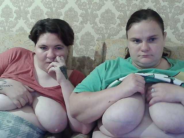 HollyXEva
