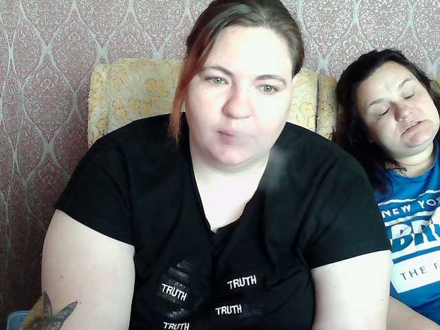 HollyXEva