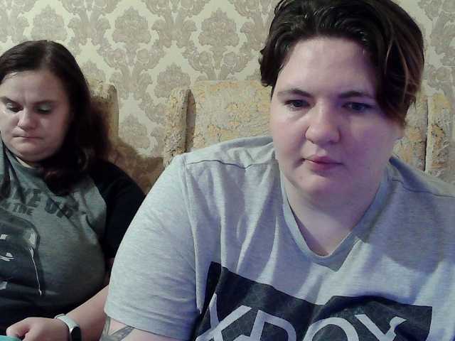 HollyXEva