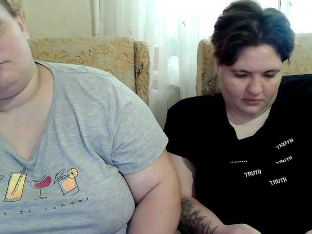 HollyXEva