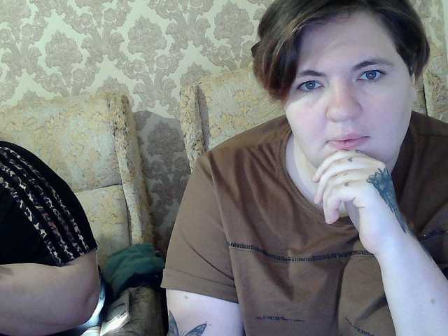 HollyXEva live cam on BongaCams
