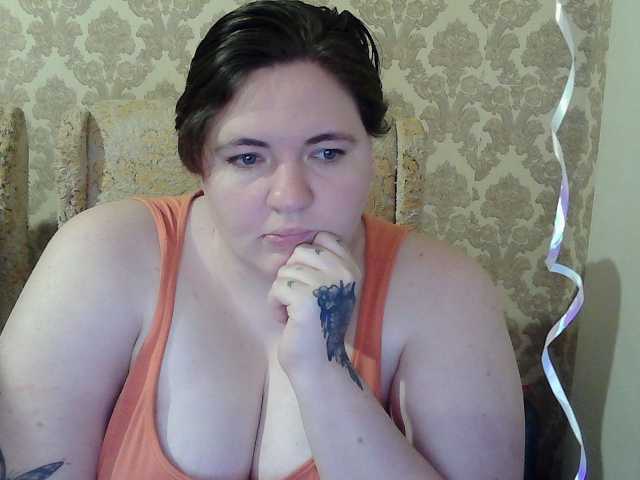 HollyXEva