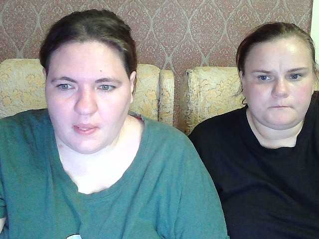 HollyXEva live webcam show