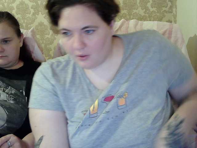 HollyXEva