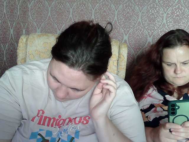 HollyXEva