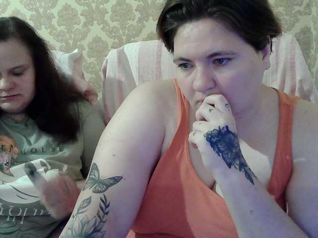 HollyXEva live cam on BongaCams