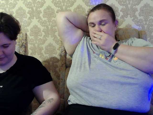 HollyXEva
