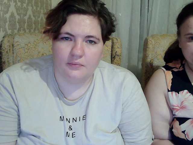 HollyXEva