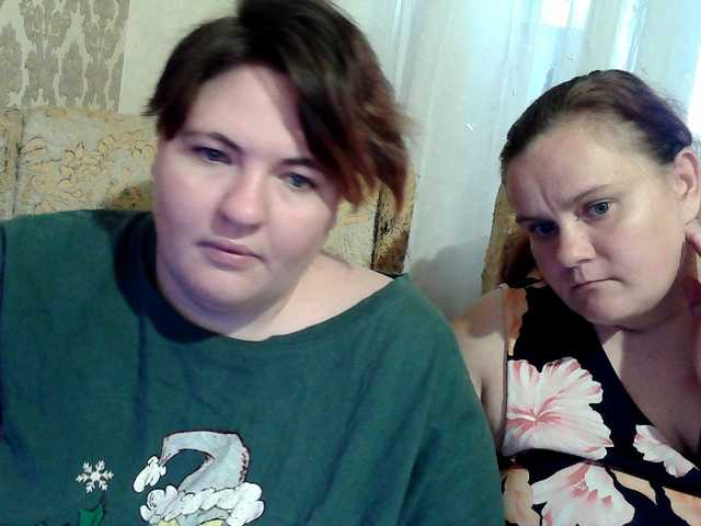 HollyXEva