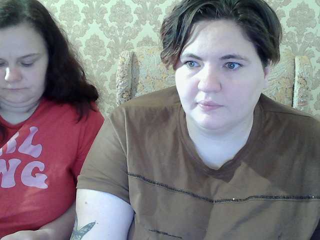 HollyXEva live cam on BongaCams