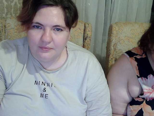 HollyXEva
